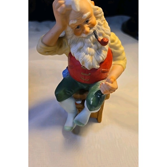 1989 Hallmark Santa's Limited Edition Porcelain Figurine 1 Of 24,700 ~Set Of 2 - Picture 6 of 9